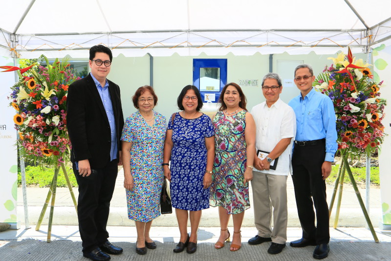Photo shows (from L to R) Dr. Jaime Montoya, Executive Director of Philippine Council for Health Research and Development of the Department of Science and Technology; Dr. Dolores A. Ramirez, National Scientist; Dr. Teresita Borromeo, Professor and Head of the Plant Genetic Resource Division, UP Los Baños; Dr. Cecilia Maramba, Director of the National Institutes of Health; Dr. Fabian Dayrit, Professor, Department of Chemistry, Ateneo de Manila University; and Dr. Eliseo Banaynal, Executive Director of Sekaya.