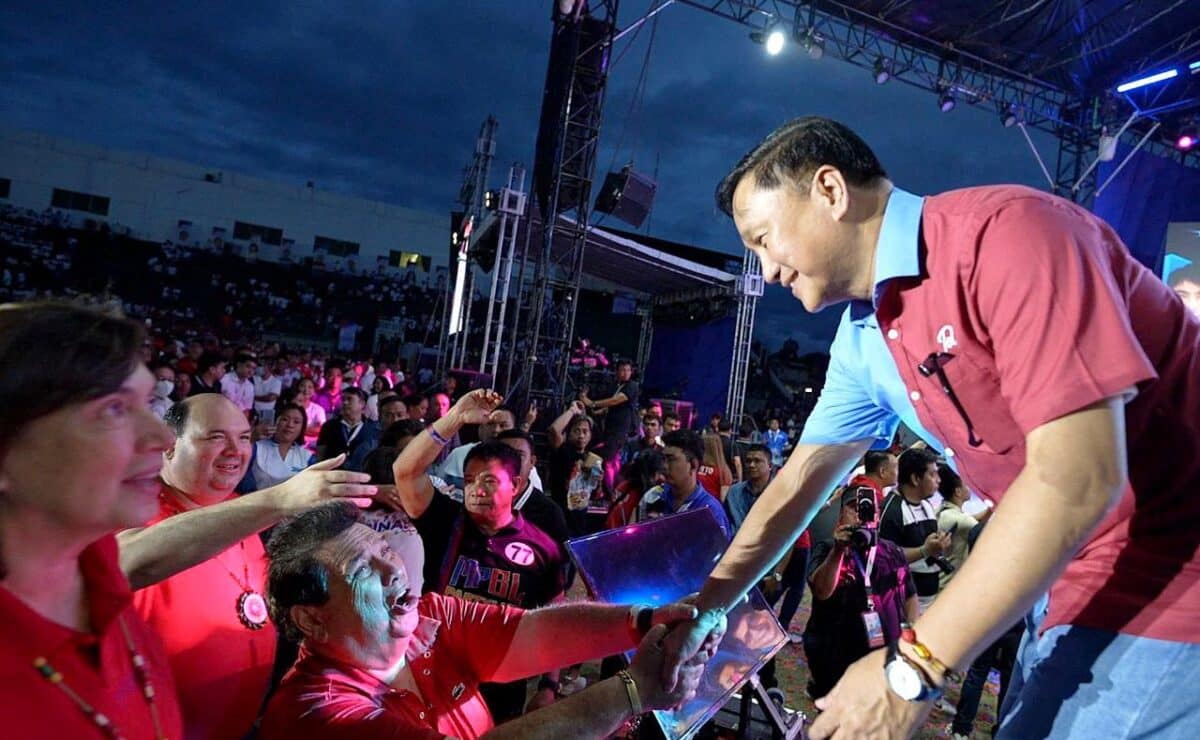 Reelectionist Senator Francis 'TOL' Tolentino vowed to push for amendments to the Philippine Fisheries Code (RA 8550) to restore protection for marginal fisherfolk, including the blue crab producers of Negros Occidental, in the country's municipal waters.