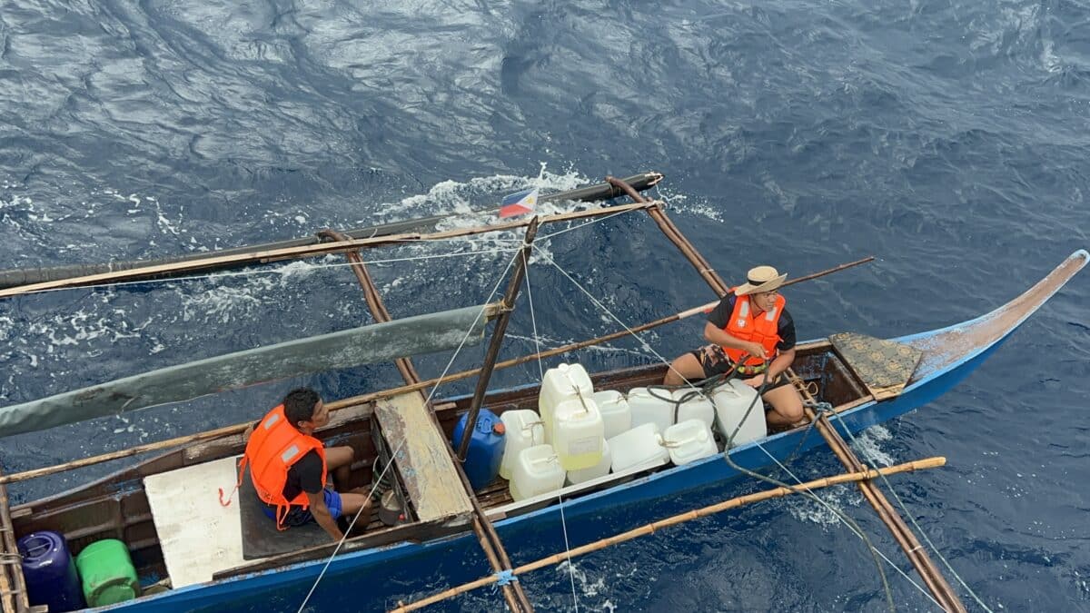 LOOK: Atin Ito's distribution of fuel to local fishermen in WPSINQUIRER.net/ Faith Argosino