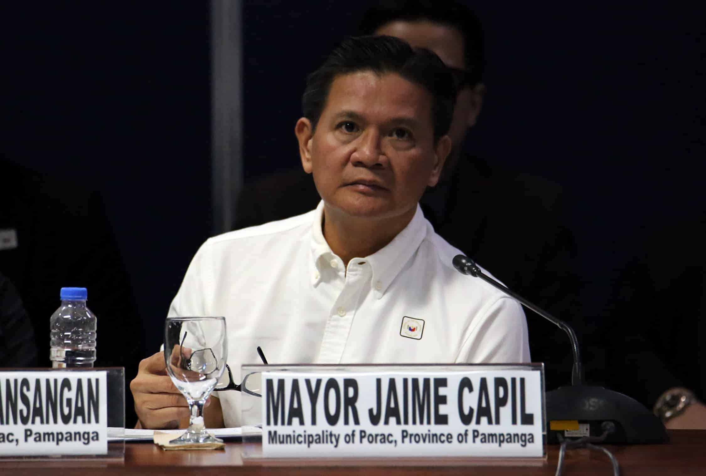 Reelected Porac mayor DQ’d over Pogo link