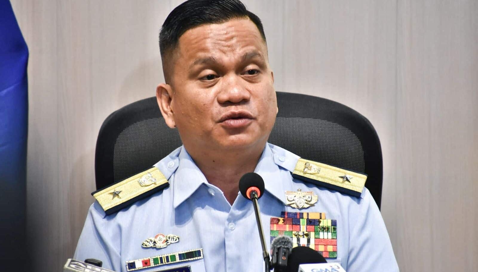 Chinese warship challenges PH aircraft in Panatag