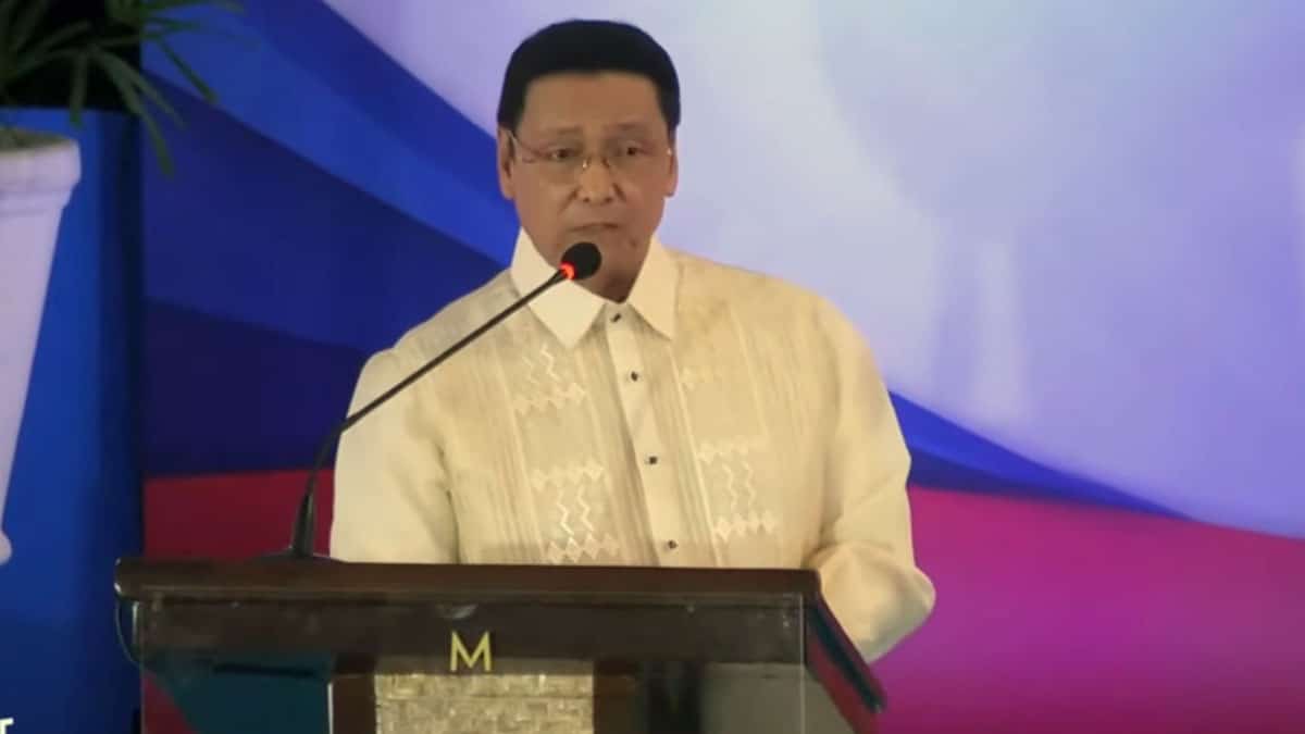 PHOTO: Lito Lapid FOR STORY: Lito Lapid vows to work harder on being reelected