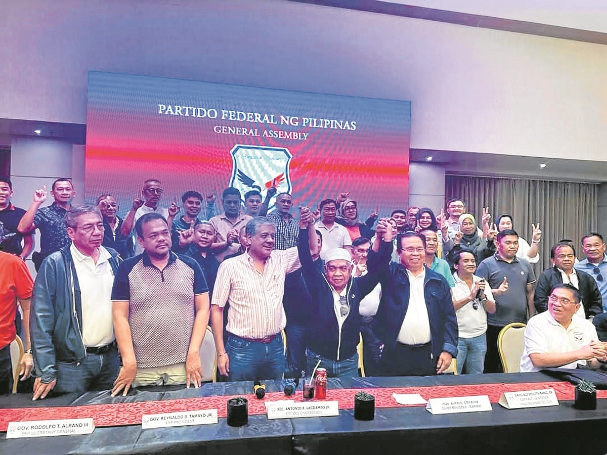 Their erstwhile allies, the Mastura and Midtimbang families represented by Datu Tucao Mastura and Datu Ali Midtimbang (right), are nowarrayed against them in the gubernatorial races of the Maguindanao provinces, backed by President Marcos’ political party, Partido Federal ng Pilipinas, and the Moro Islamic Liberation Front.