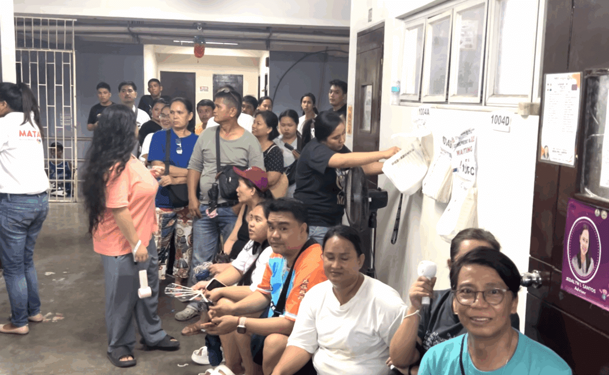 Hours and hours of queuing inconvenienced some voters at Nagpayong Elementary School in Pasig City—the polling center with the highest number of registered voters nationwide.