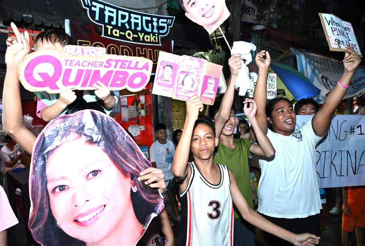 Supporters show their support for Quimbo’s mayoralty bid