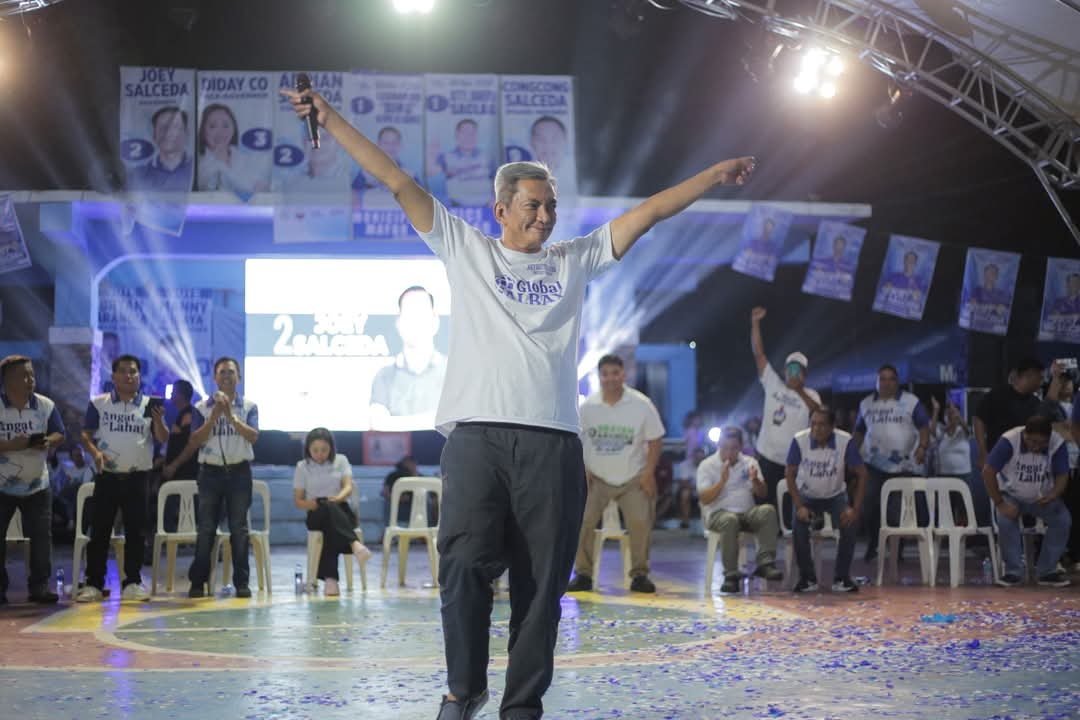 Gubernatorial candidate Joey Salceda during a campaign rally