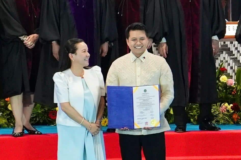 Sen. Grace Poe-Llamanzares and her son, FPJ Panday Bayanihan Party-list Representative-elect Brian Poe-Llamanzares.