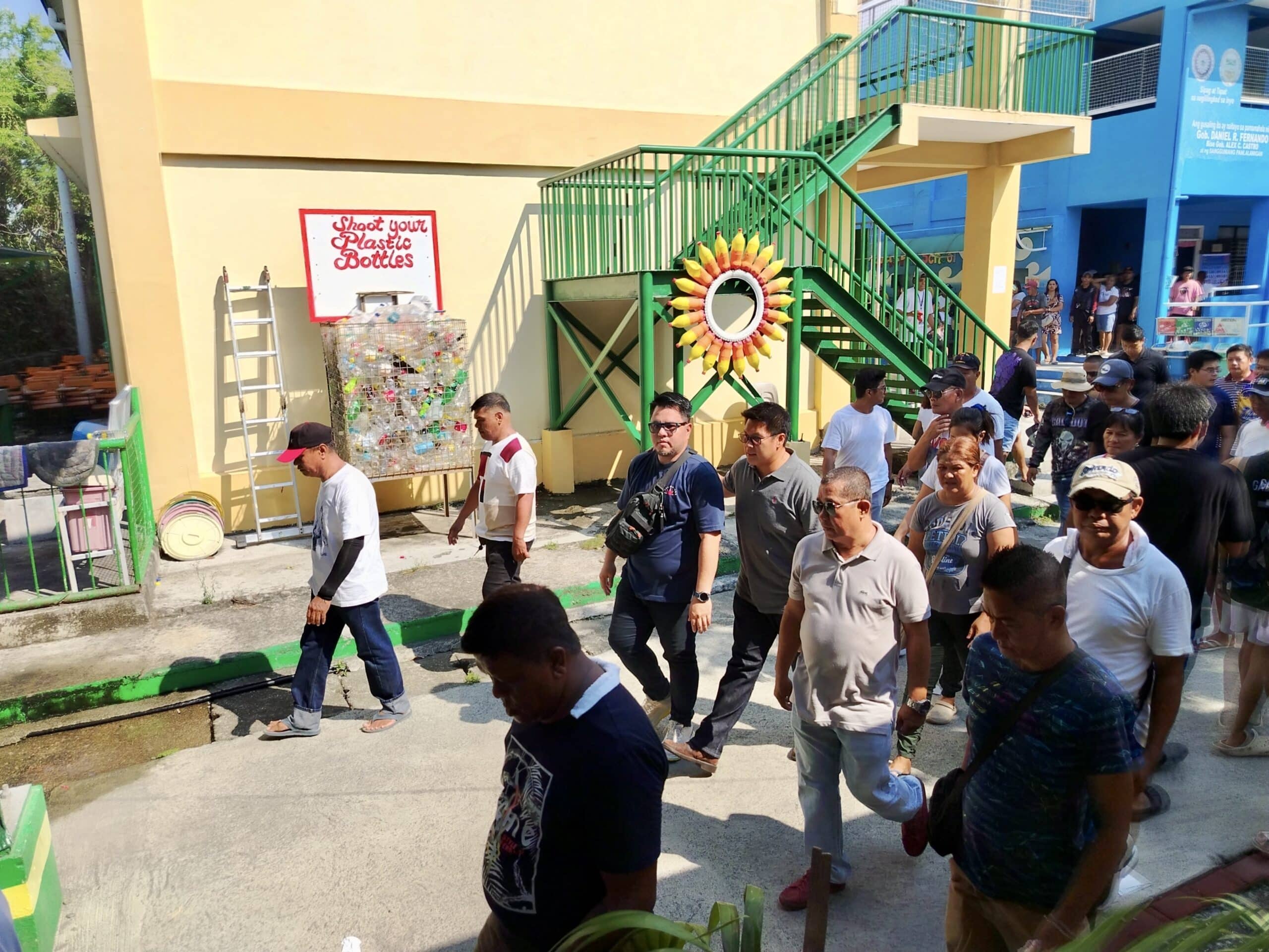 Bulakan mayoral bet casts vote amid search for missing mom