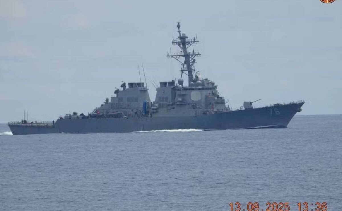 The United States Navy on Thursday denied Chinese claims that it warned and expelled the guided missile destroyer USS Higgins during its mission off Panatag (Scarborough) Shoal.