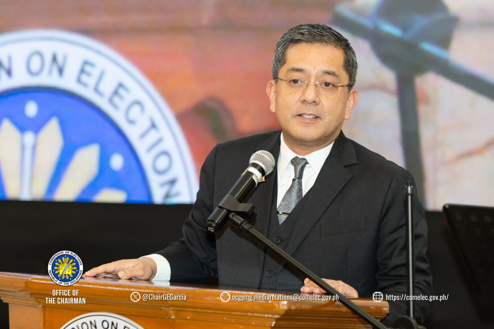 Comelec Chairperson George Erwin Garcia speaks at the briefing for the diplomatic corps on the Bangsamoro parliamentary elections on Wednesday, November 5, 2025. (Photo by Comelec/Viber)