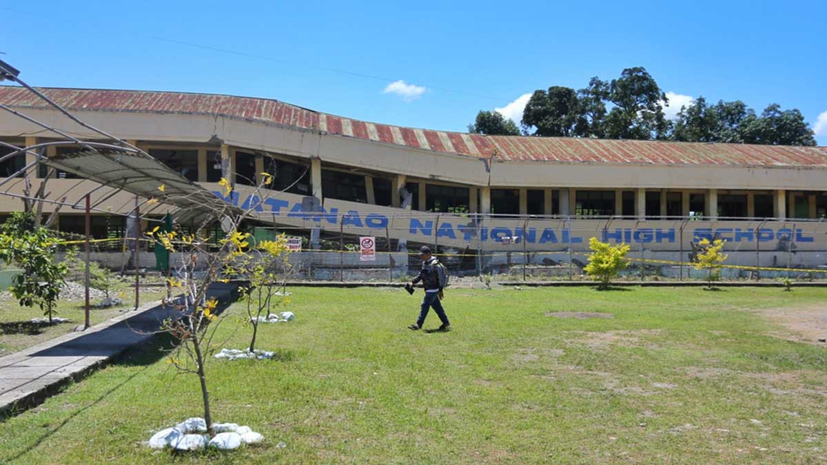 Mindanao quake: Comelec eyes temporary polling places in schools